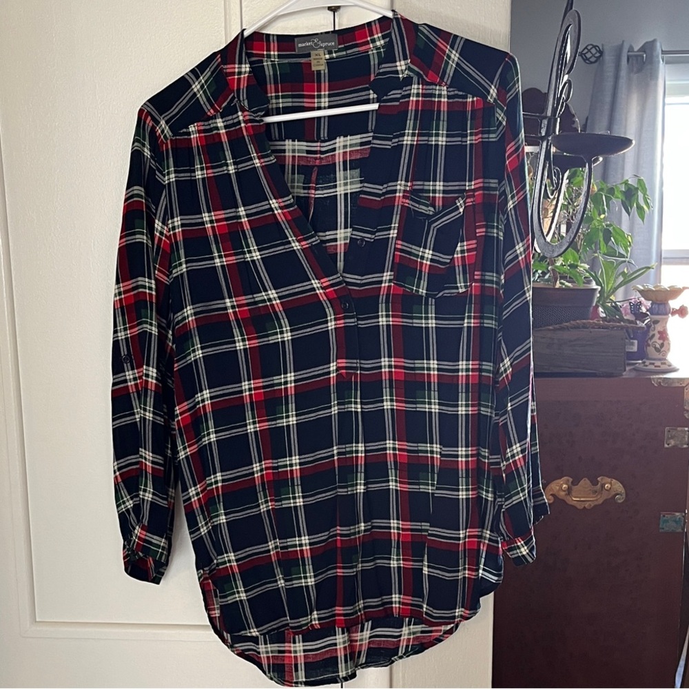Market & Spruce Red and Black Plaid Button Down Shirt